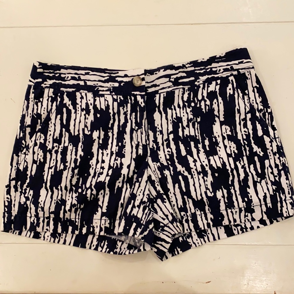 Loft Navy and White Linen/Cotton Shorts